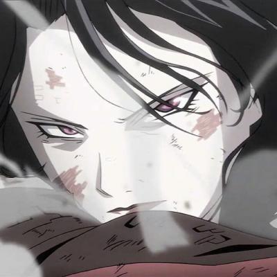 女子带宠物狗进餐厅上桌舔盘子
